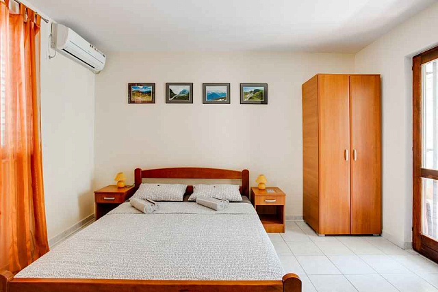 Hotel in Budva — photo 5
